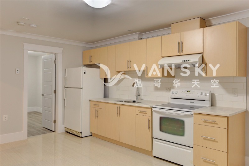 260331114733_3 lower 2 bed kitchen only.jpeg